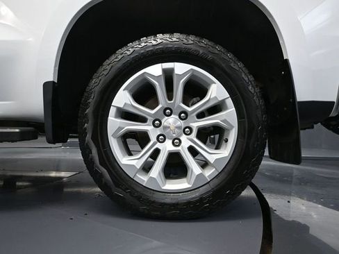 Used 2023 Chevrolet Silverado 1500 LTZ w/ LTZ Convenience Package II image 16