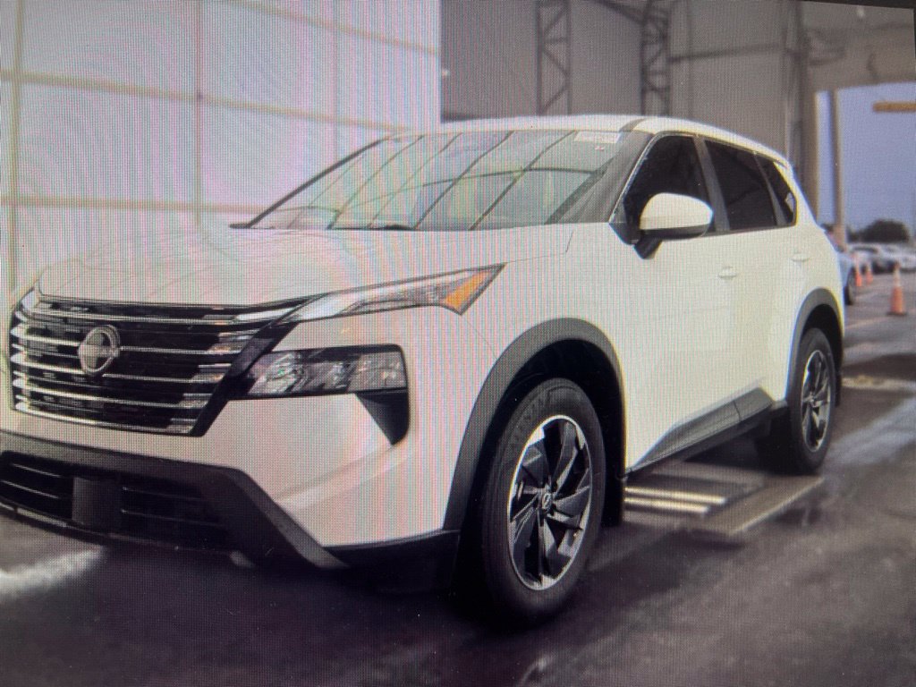 Certified 2024 Nissan Rogue SV AWD/4WD image 1