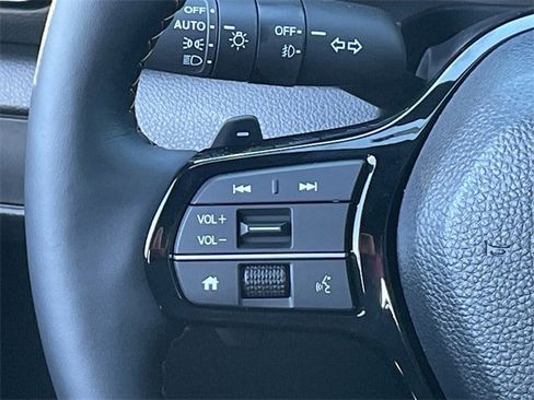 New 2025 Honda Pilot TrailSport image 14