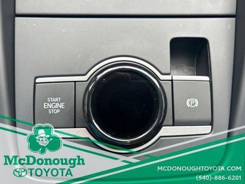 Used 2025 Volkswagen Tiguan SE R-Line AWD/4WD image 18
