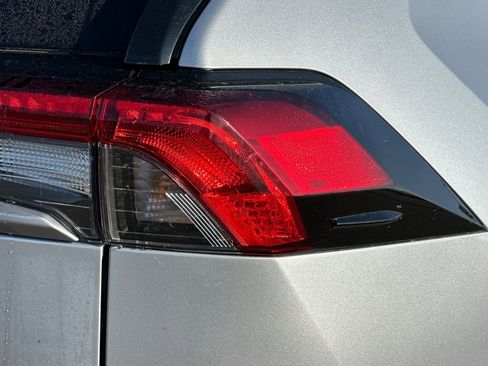 Used 2024 Toyota RAV4 XLE image 52