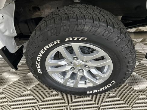 Used 2019 Chevrolet Silverado 1500 LT w/ All-Star Edition image 11