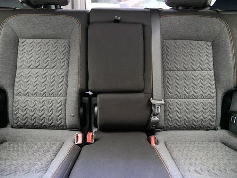 Used 2024 Chevrolet Equinox LT FWD image 18