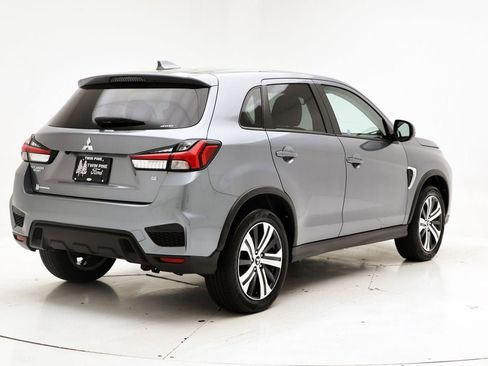 Used 2025 Mitsubishi Outlander Sport AWD image 8