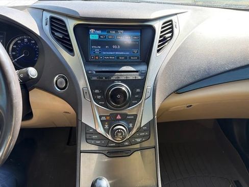 Used 2012 Hyundai Azera FWD image 16