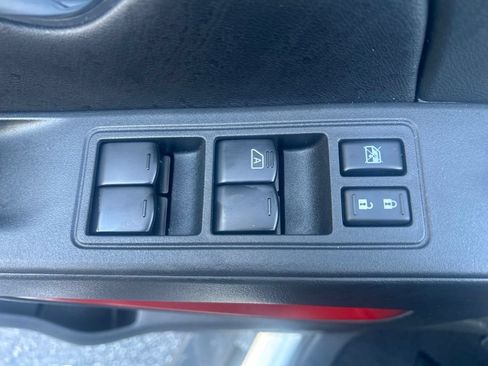 Certified 2025 Nissan Frontier PRO-4X w/ Pro Premium Package AWD/4WD image 24