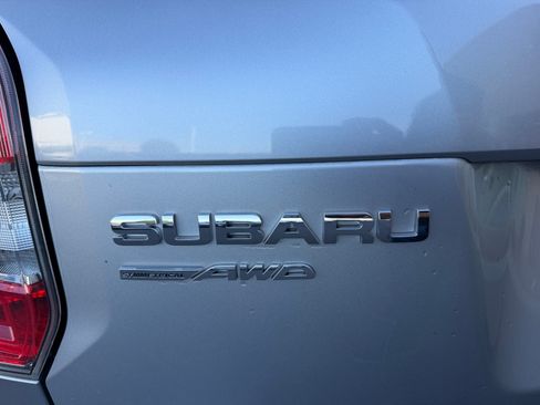 Used 2015 Subaru Forester 2.5i Premium AWD/4WD image 24