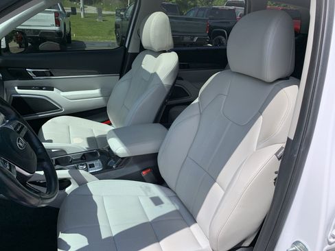 Used 2021 Kia Telluride EX w/ EX Premium Package AWD/4WD image 19