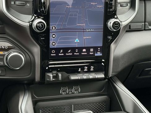 New 2026 RAM 1500 Big Horn AWD/4WD image 21