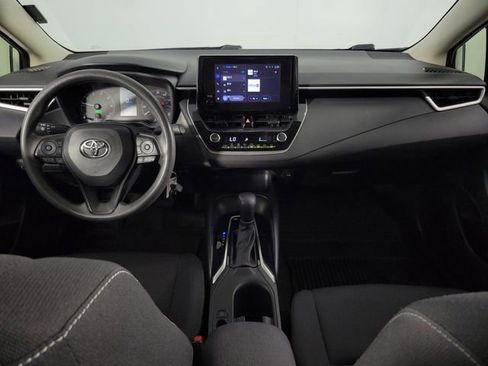 Used 2024 Toyota Corolla LE FWD image 25