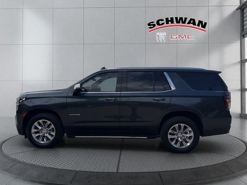 Used 2021 Chevrolet Tahoe Premier w/ Premium Package AWD/4WD image 7