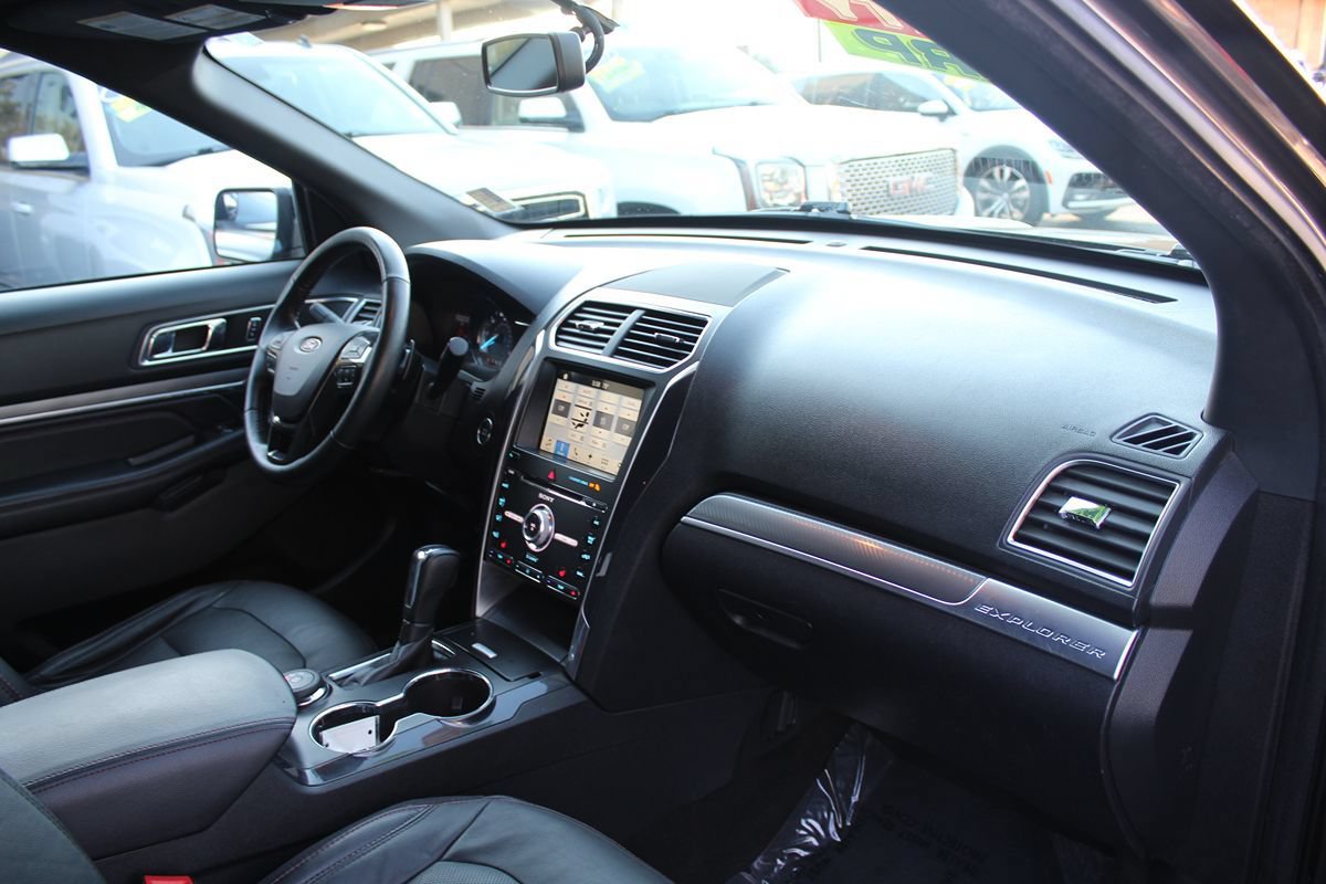 Used 2017 Ford Explorer Sport AWD/4WD image 22