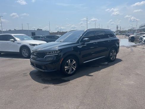 Used 2022 Kia Sorento EX w/ Panoramic Sunroof Package image 14