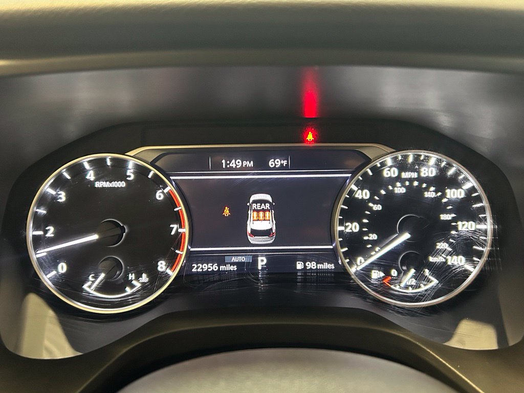 Used 2024 Nissan Rogue SV AWD/4WD image 16