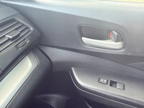 Used 2014 Honda CR-V LX image 43