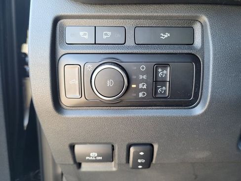 Certified 2023 Ford F450 Lariat w/ Lariat Ultimate Package image 24