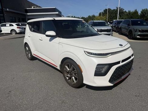 Used 2020 Kia Soul GT-Line Turbo FWD image 3