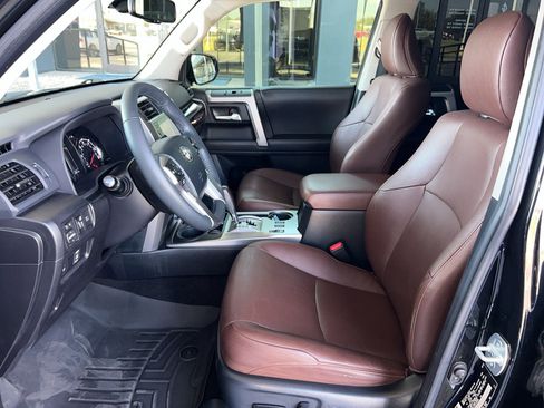 Used 2020 Toyota 4Runner Limited image 14