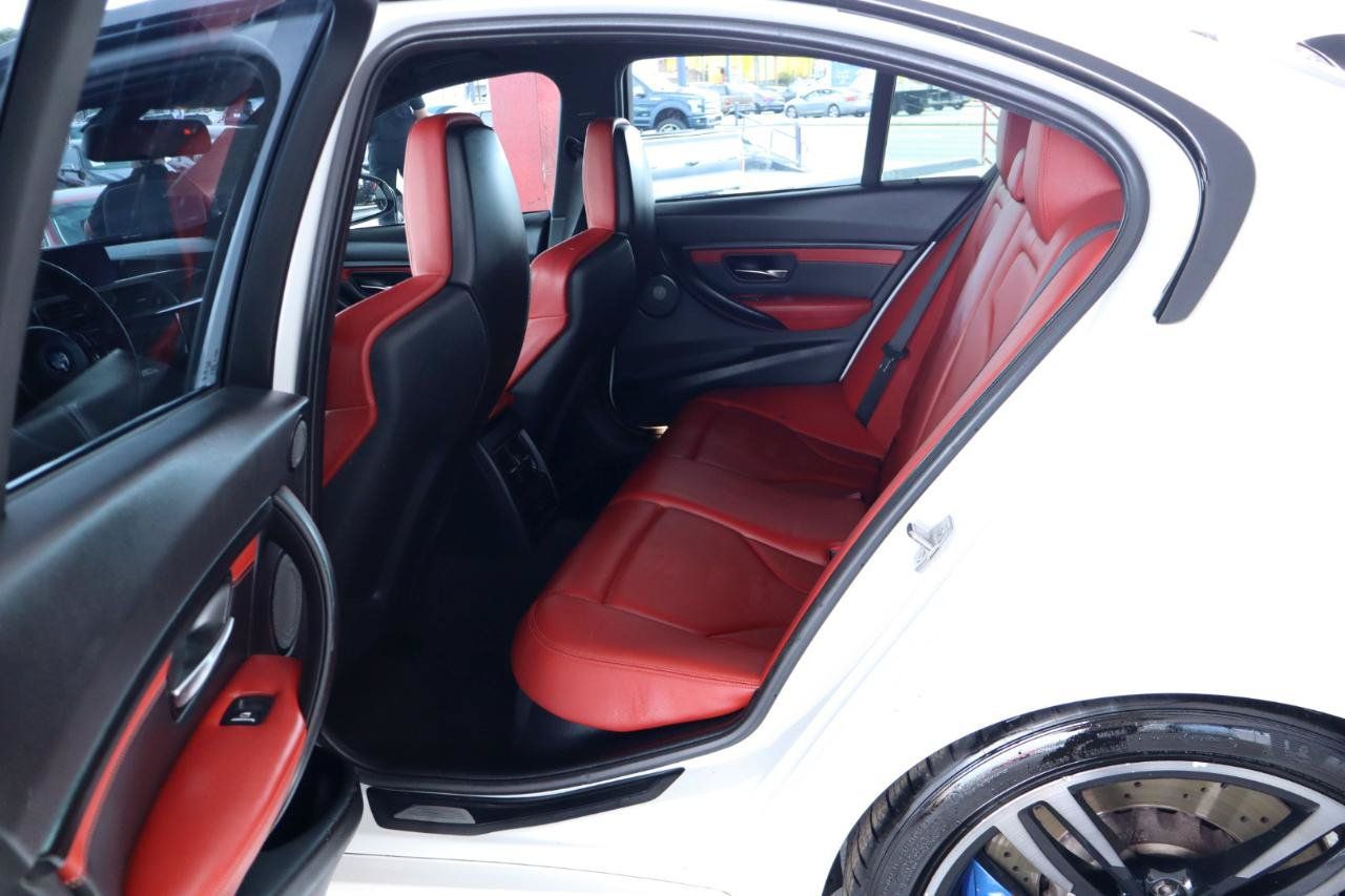 Used 2018 BMW M3 RWD image 28