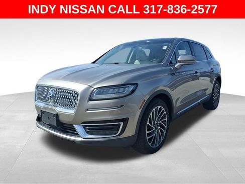 Used 2019 Lincoln Nautilus Reserve image 4