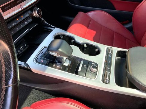 Used 2021 Kia Stinger GT2 RWD image 17