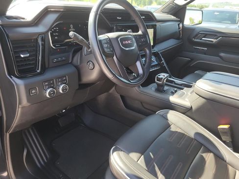 Used 2023 GMC Sierra 1500 AT4X AWD/4WD image 19
