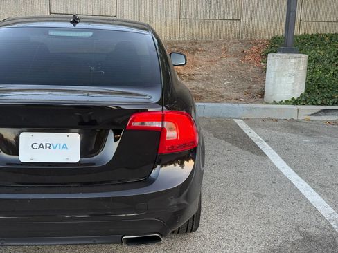 Used 2015 Volvo S60 T5 Premier w/ Convenience Package FWD image 16