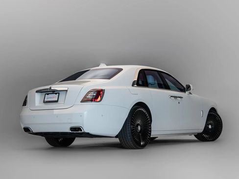 Used 2021 Rolls-Royce Ghost AWD/4WD image 5