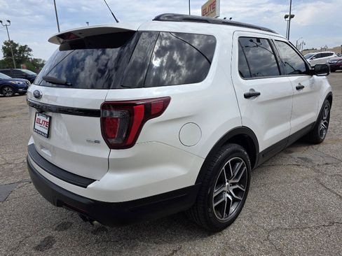 Used 2018 Ford Explorer Sport w/ Equipment Group 401A AWD/4WD image 5