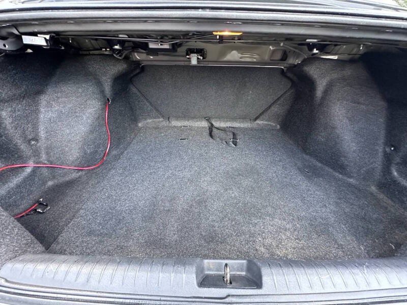 Used 2010 Honda Civic LX image 17