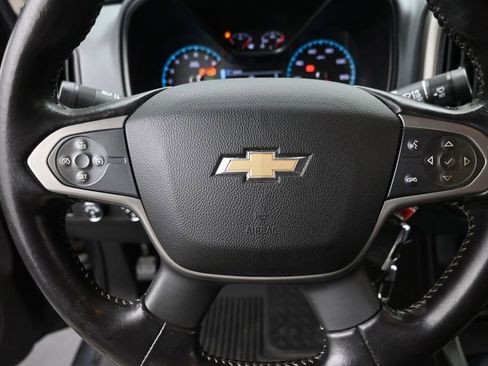 Used 2017 Chevrolet Colorado Z71 AWD/4WD image 17