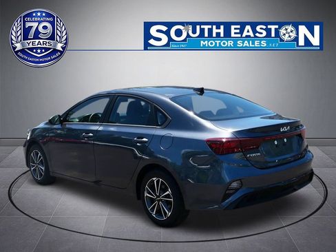 Used 2023 Kia Forte LXS FWD image 5
