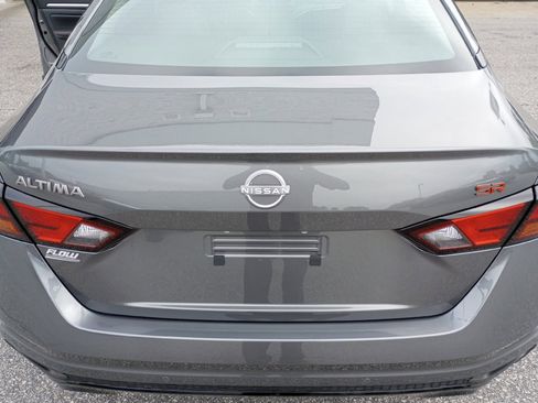 New 2025 Nissan Altima 2.5 SR image 14