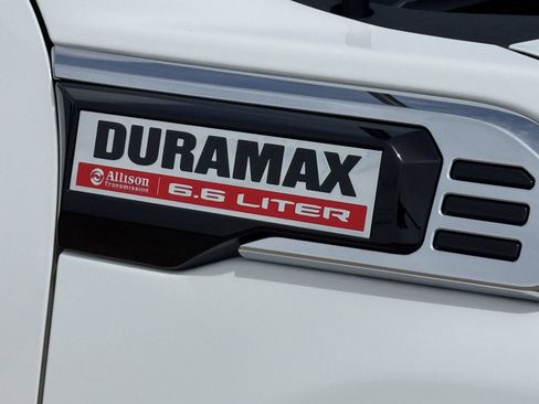 Used 2025 GMC Sierra 2500 Denali w/ Denali Reserve Package AWD/4WD image 11