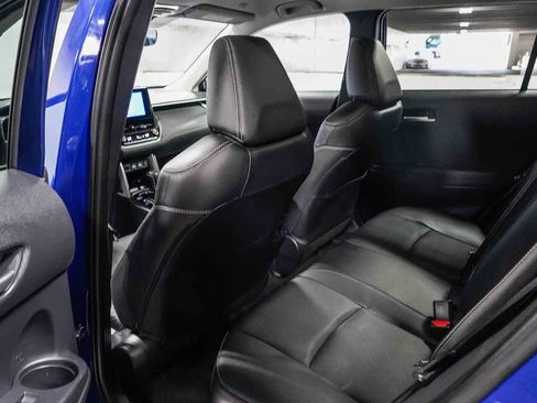 Certified 2024 Toyota Corolla Cross XLE FWD image 18