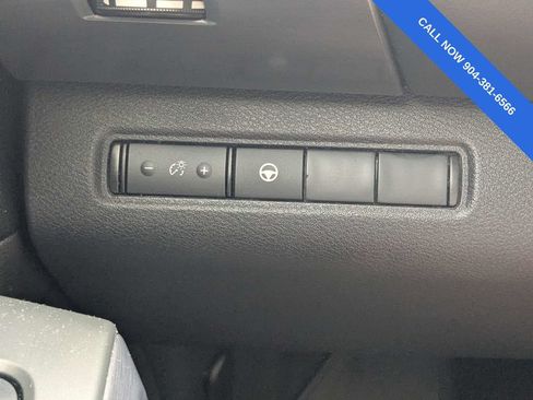Used 2023 Nissan Pathfinder Rock Creek AWD/4WD image 27