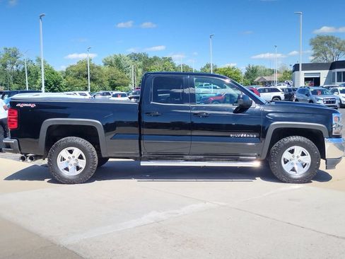 Used 2017 Chevrolet Silverado 1500 LT AWD/4WD image 13