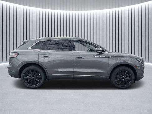 Certified 2021 Lincoln Nautilus Reserve w/ Equipment Group 201A image 2