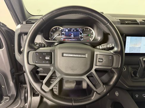 Used 2023 Land Rover Defender 110 X-Dynamic SE AWD/4WD image 10