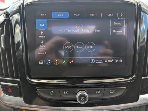Used 2020 Chevrolet Traverse Premier w/ Redline Edition AWD/4WD image 25