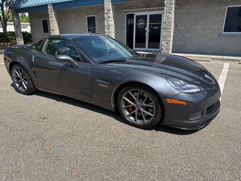 Used 2009 Chevrolet Corvette Z06 image 13