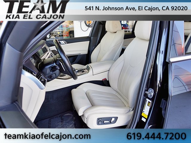 Used 2022 BMW X5 sDrive40i w/ Premium Package RWD image 18