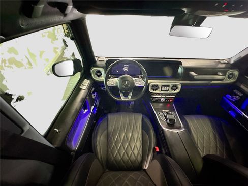 Used 2024 Mercedes-Benz G 550 image 3
