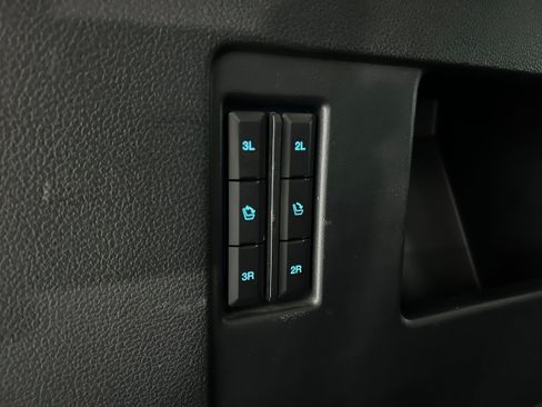 Used 2021 Ford Expedition XLT AWD/4WD image 36