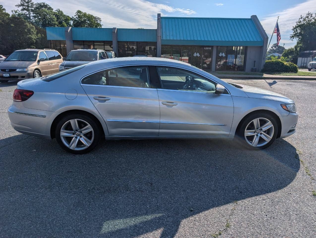 Used 2014 Volkswagen CC Sport FWD image 8