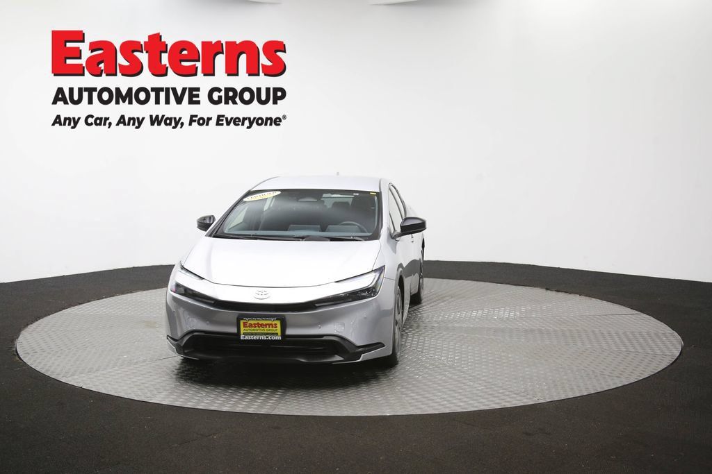 Used 2025 Toyota Prius LE FWD image 53
