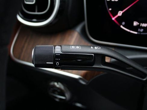 New 2025 Mercedes-Benz C 300 4MATIC Sedan image 16