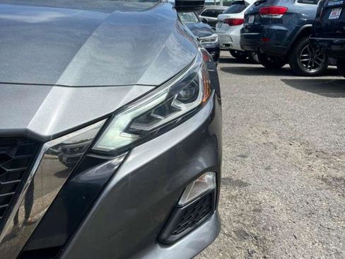 Used 2019 Nissan Altima 2.5 SR w/ SR Premium Package AWD/4WD image 4