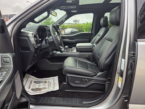 Used 2025 Ford F150 Lariat w/ Equipment Group 502A High AWD/4WD image 12