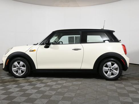 Used 2016 MINI Cooper 2-Door Hardtop FWD image 2
